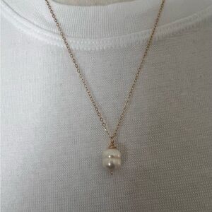14k Gold-Filled Freshwater Pearl Pendant Minimalist Necklace.